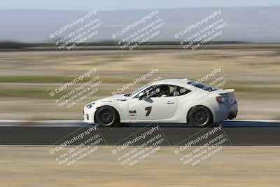 media/May-10-2025-Light Speed Track Events (Sat) [[c99cd30d1b]]/Yellow Group/Turn 3/